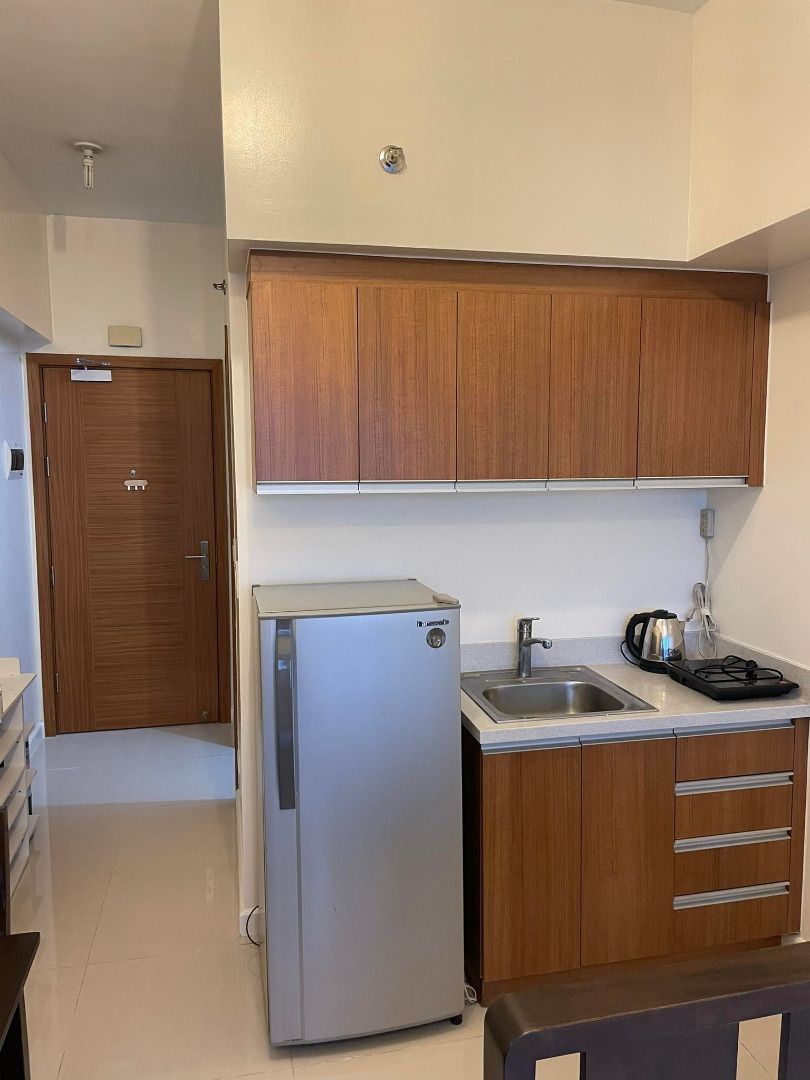 FOR SALE Eton Tower Makati Studio Unit on Carousell