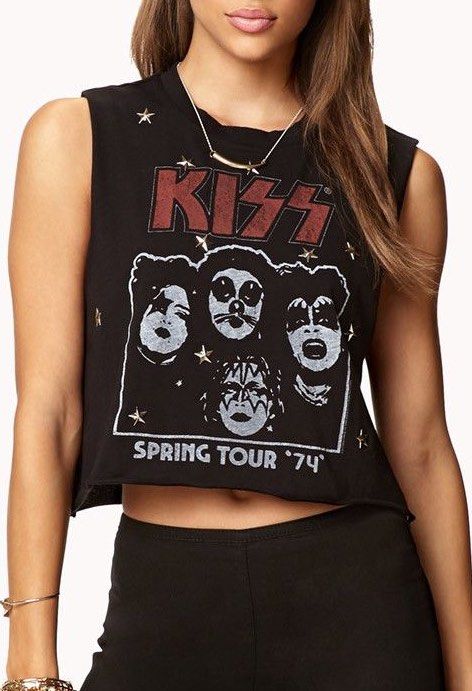 Forever 21 Kiss Sleeveless Top