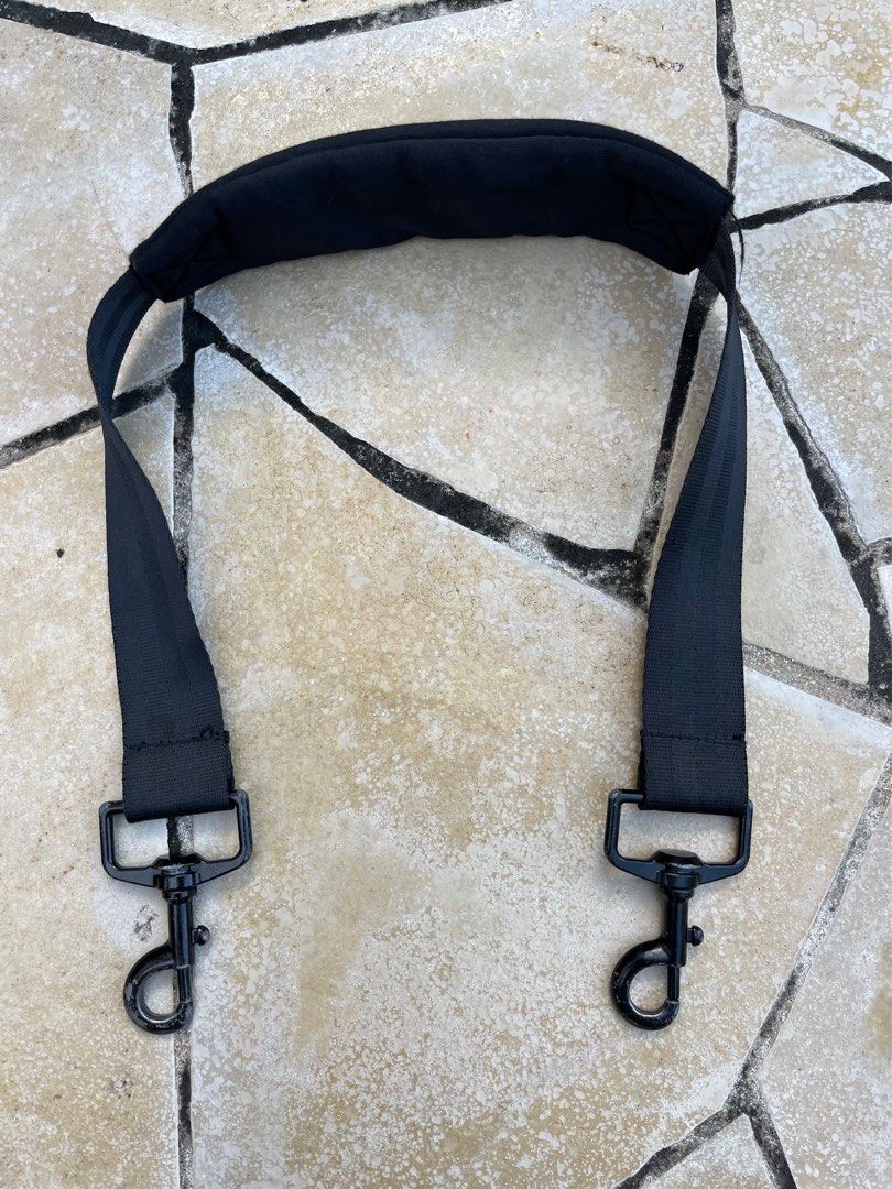Babyzen yoyo shop shoulder strap replacement