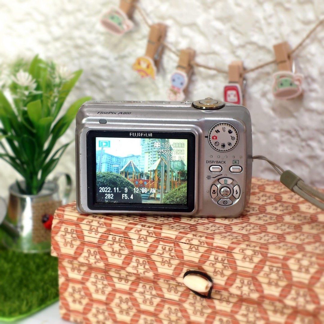 Fujifilm Finepix A800 Digital Camera, Photography, Cameras on Carousell