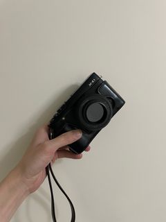 （分類：）位於 。 由 cameramann 提交（商品編號 1238766690，圖片 1）。簡介： 。