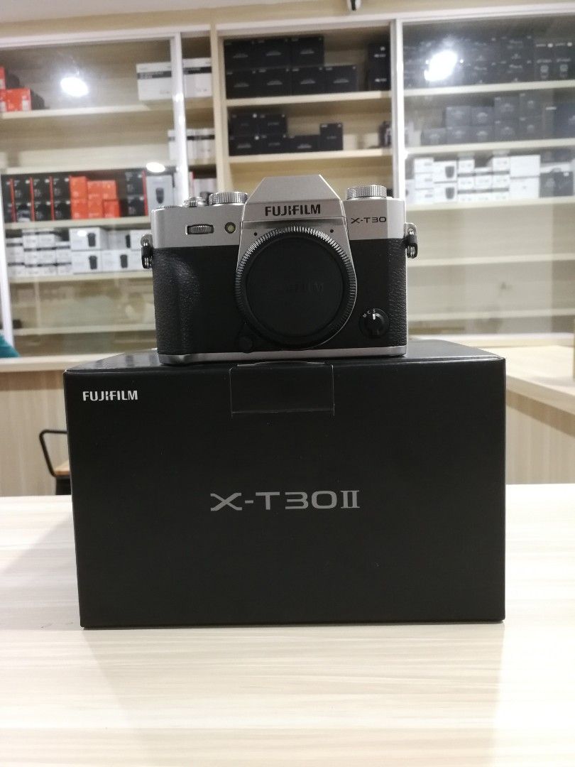 Fujifilm XT30 II (BODY ONLY), Photography, Cameras on Carousell