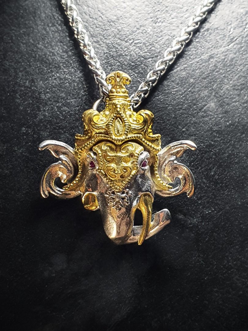 GANESHA PENDANT Extremely Detailed Decorative Yoga Lord Ganesha