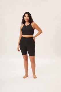 (Category: ) located in . Submitted by mcl.closet (Listing ID 1238750231, Image 1). Description: .
