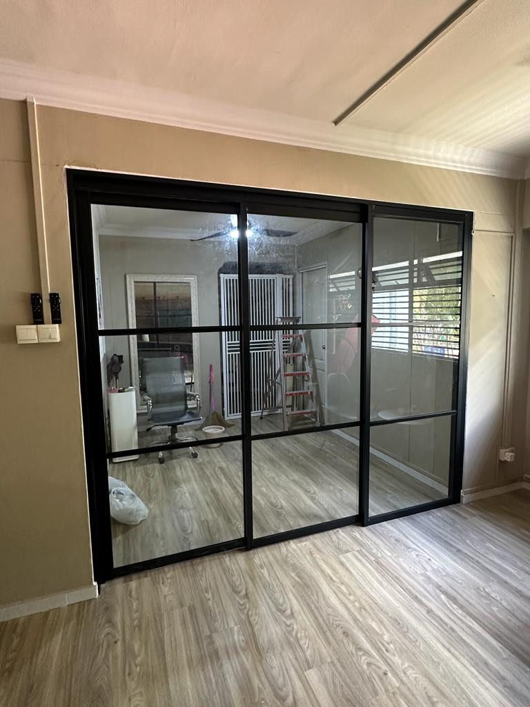 Glass Door62863078532610114