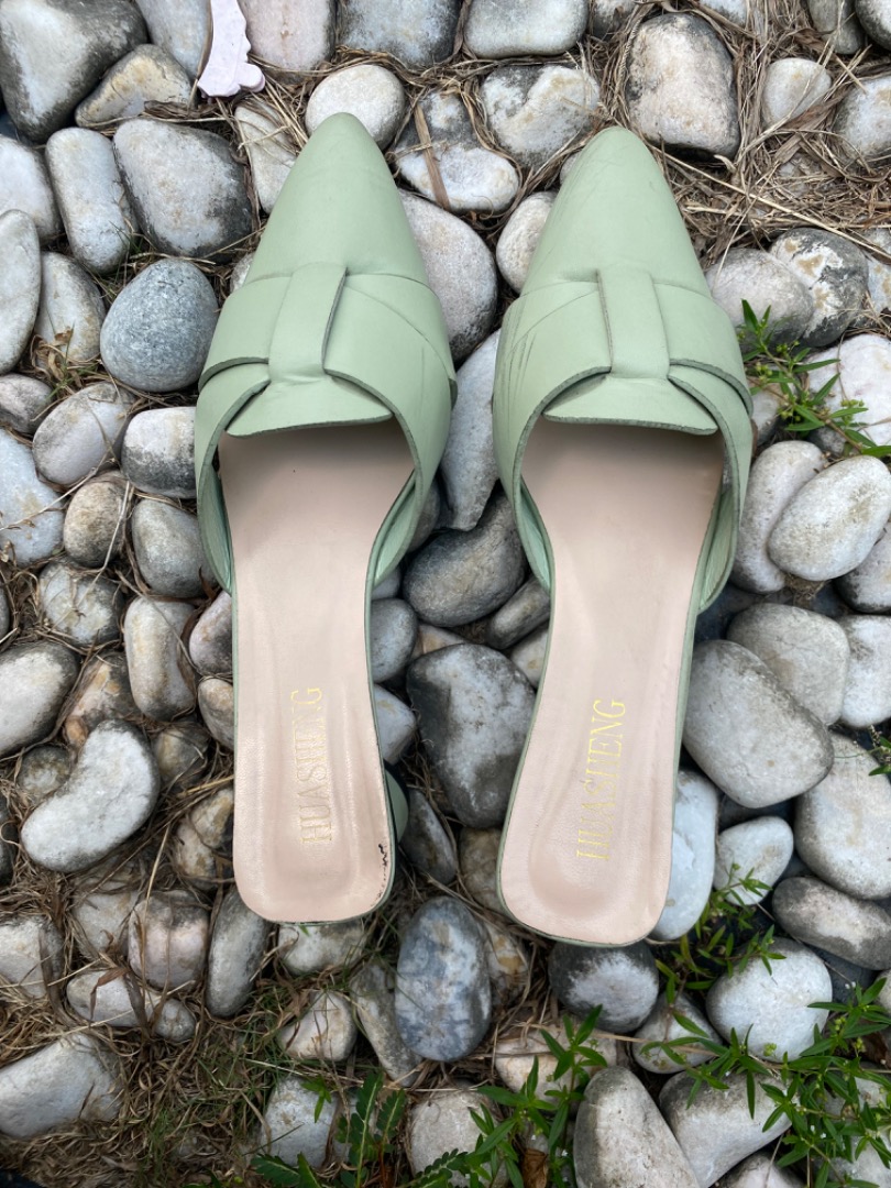 Heels with deals no straps