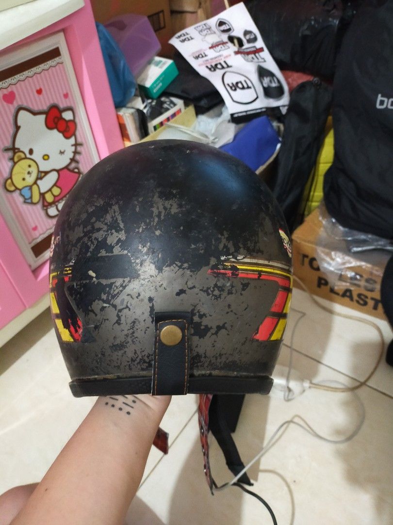 Helm deals bicycle hat