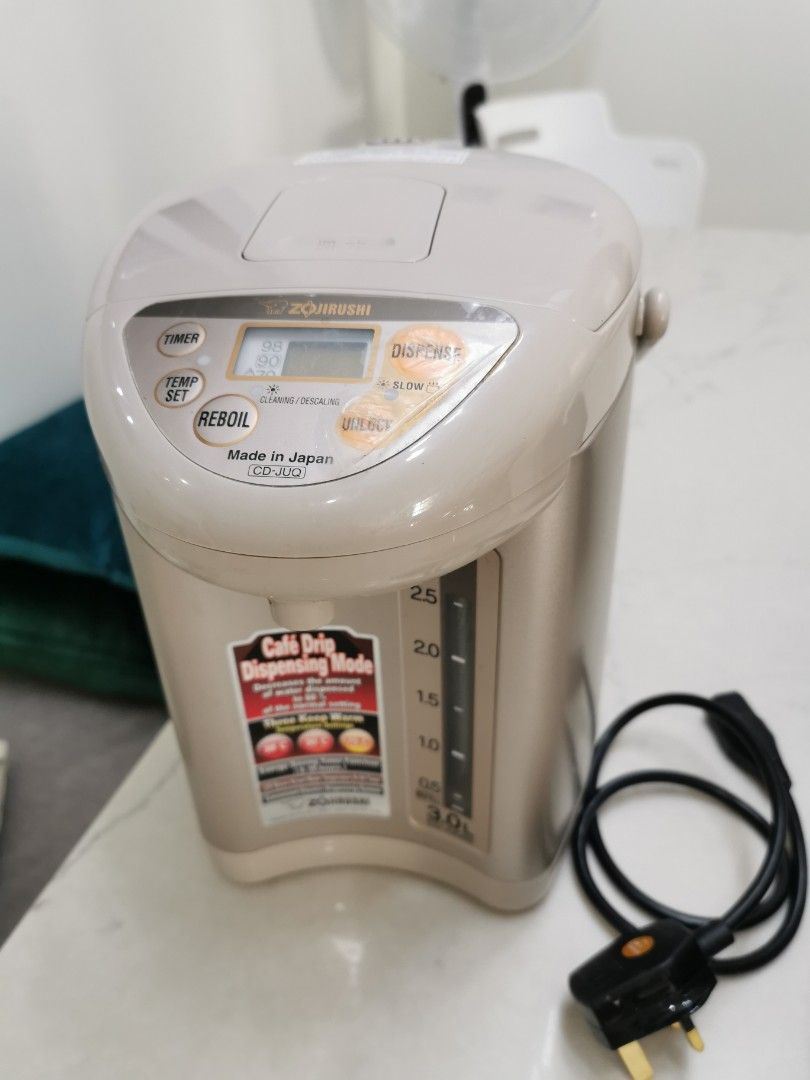 Hot Water Set Zojirushi Hot Water Dispenser + FREE Zebra Whistling pot