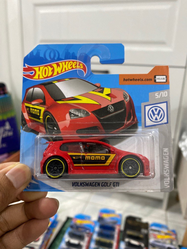 Hot wheels volkswagen golf gti 2019 deals