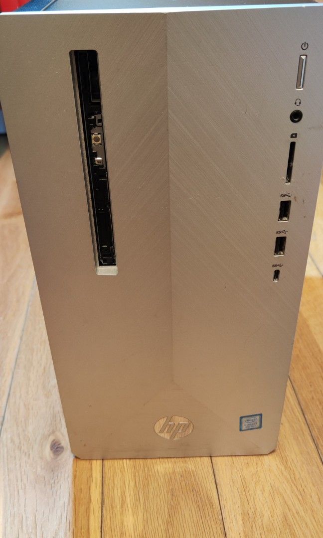i7-8700, 16gb ram, 512G SSD, GTX 1050 Ti 4Gb, Wifi, DVD, 電腦