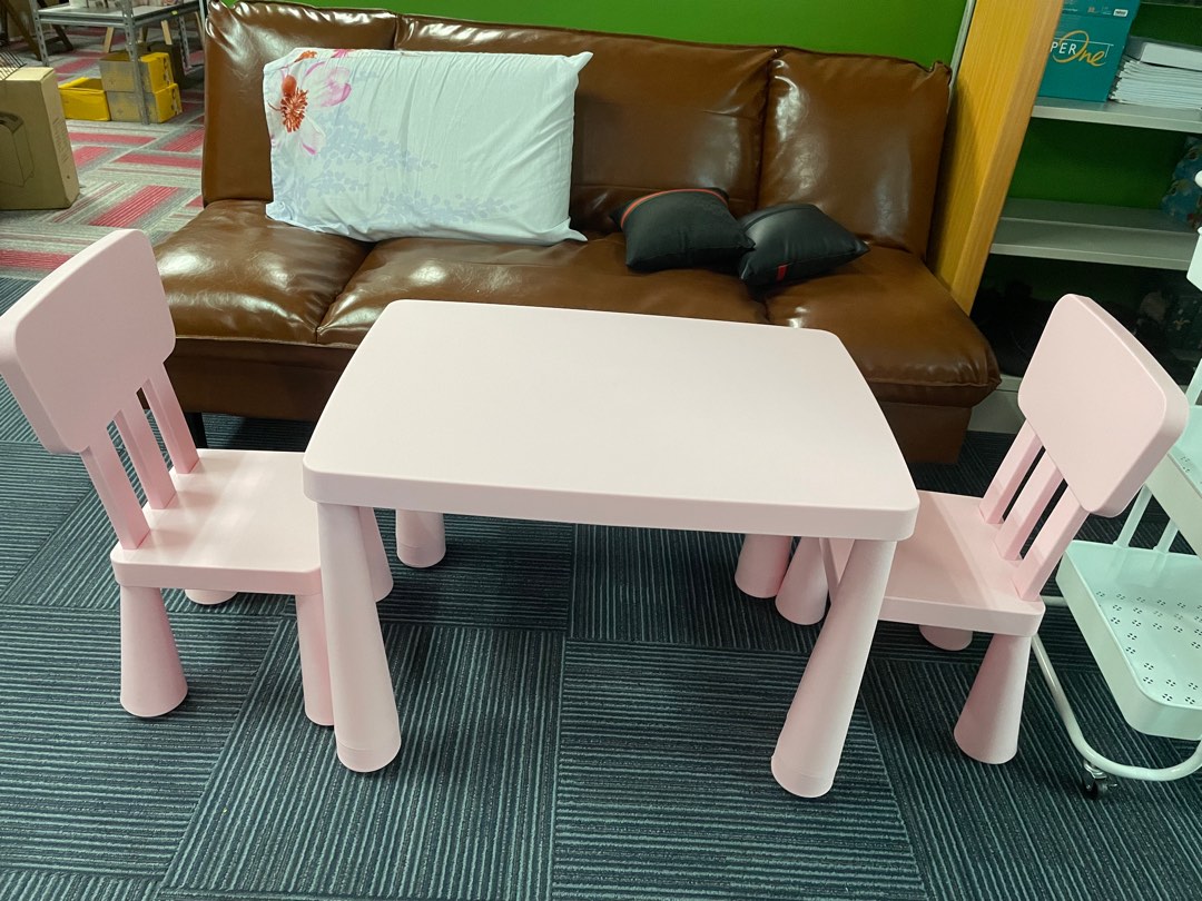 Ikea table and Chair Pink Kid Activity price include delivery, Babies
