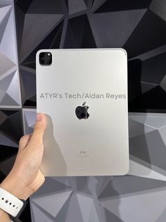 iPad Pro M1 11” 128gb & No Issues or Replaced Parts