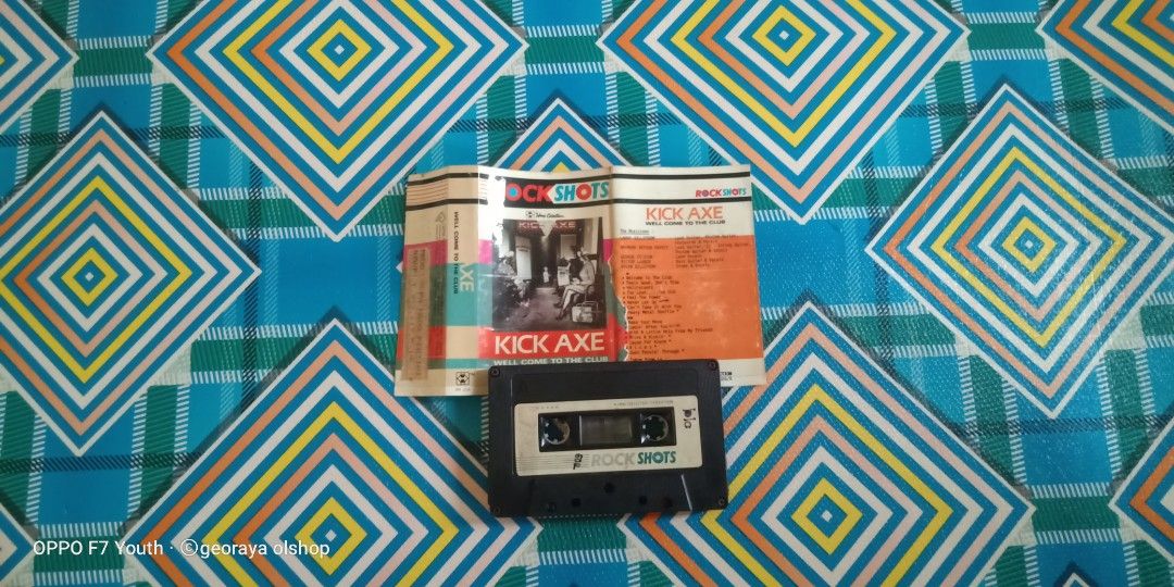 Kaset Pita KICK AXE to the club, Musik & Media, CD, DVD