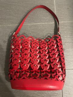 Kate Spade Dorie red bucket bag