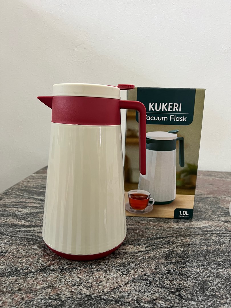 Kukeri vacuum flask 2025