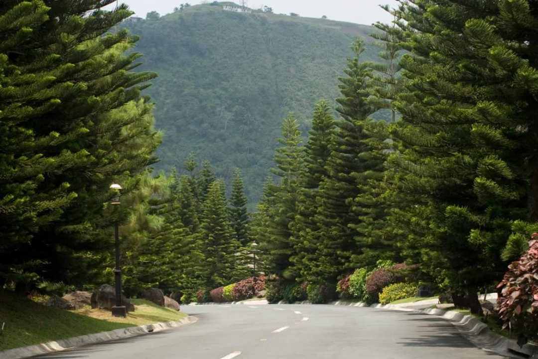 Land for sale in Tagaytay highlands on Carousell