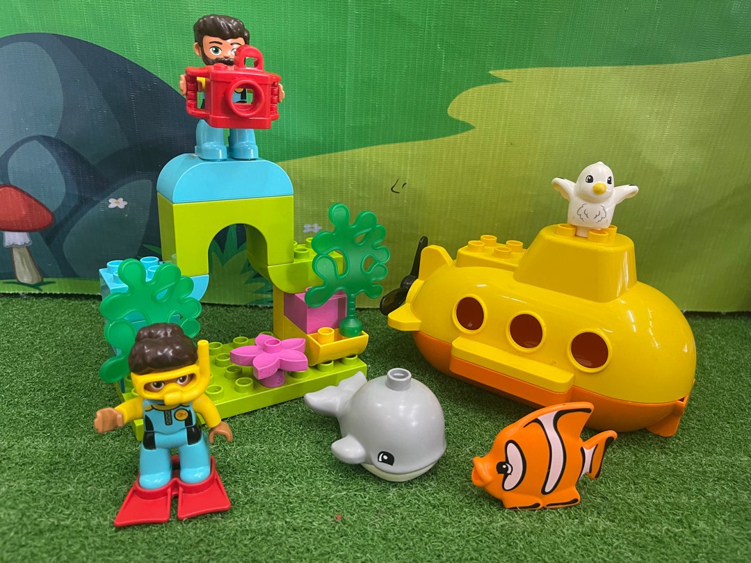 Lego store duplo submarine