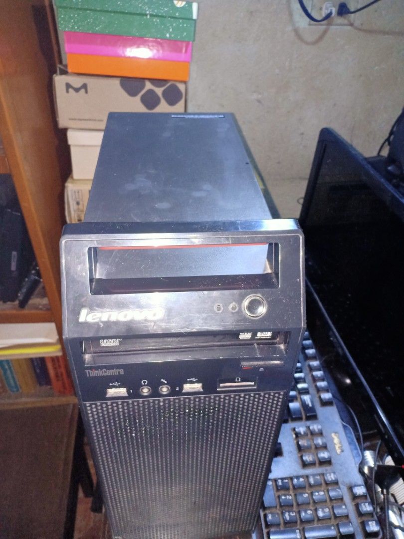 LENOVO THINKCENTRE DESKTOP " No Power" selling as is., Computers & Tech