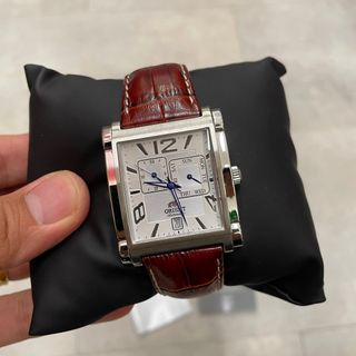 (Category: ) located in . Submitted by wrist_roll_watchshop (Listing ID 1238626187, Image 1). Description: .