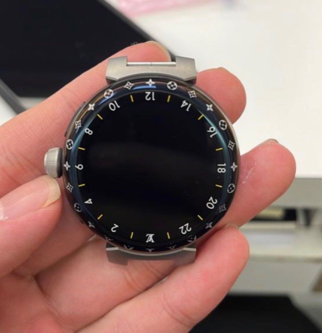 Tambour Horizon Light Up Connected Watch LV Heartrate