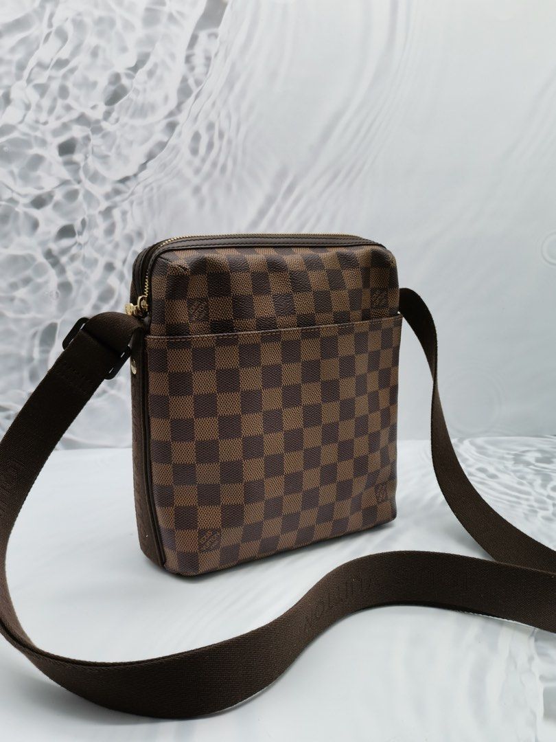 Louis Vuitton Damier Ebene Trotteur Beaubourg, Luxury, Bags & Wallets on  Carousell