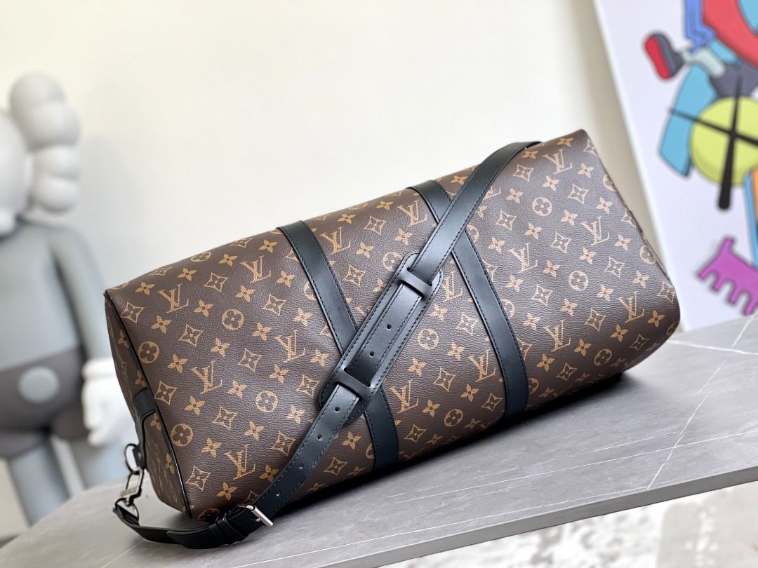 Louis Vuitton Duffle Bag: Is It Worth It? - Luxury LV Keepall Bag Review 