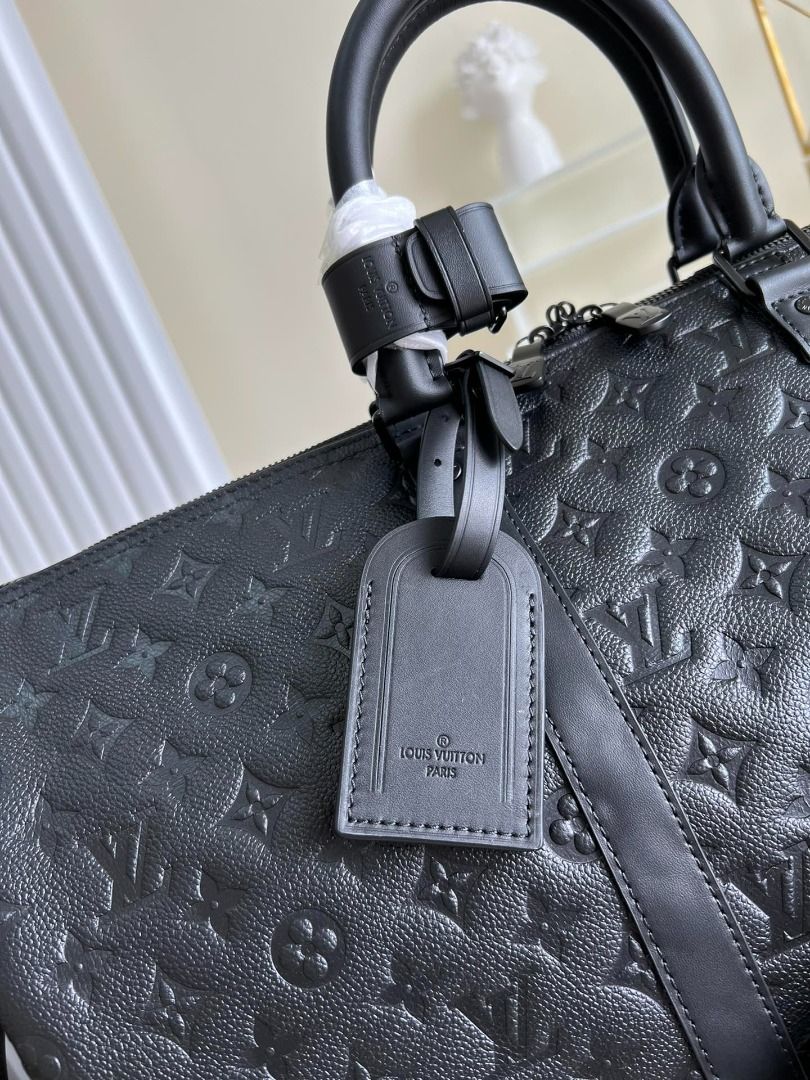 Louis Vuitton Keepall Bandouliere 50 Black/Black in Taurillon