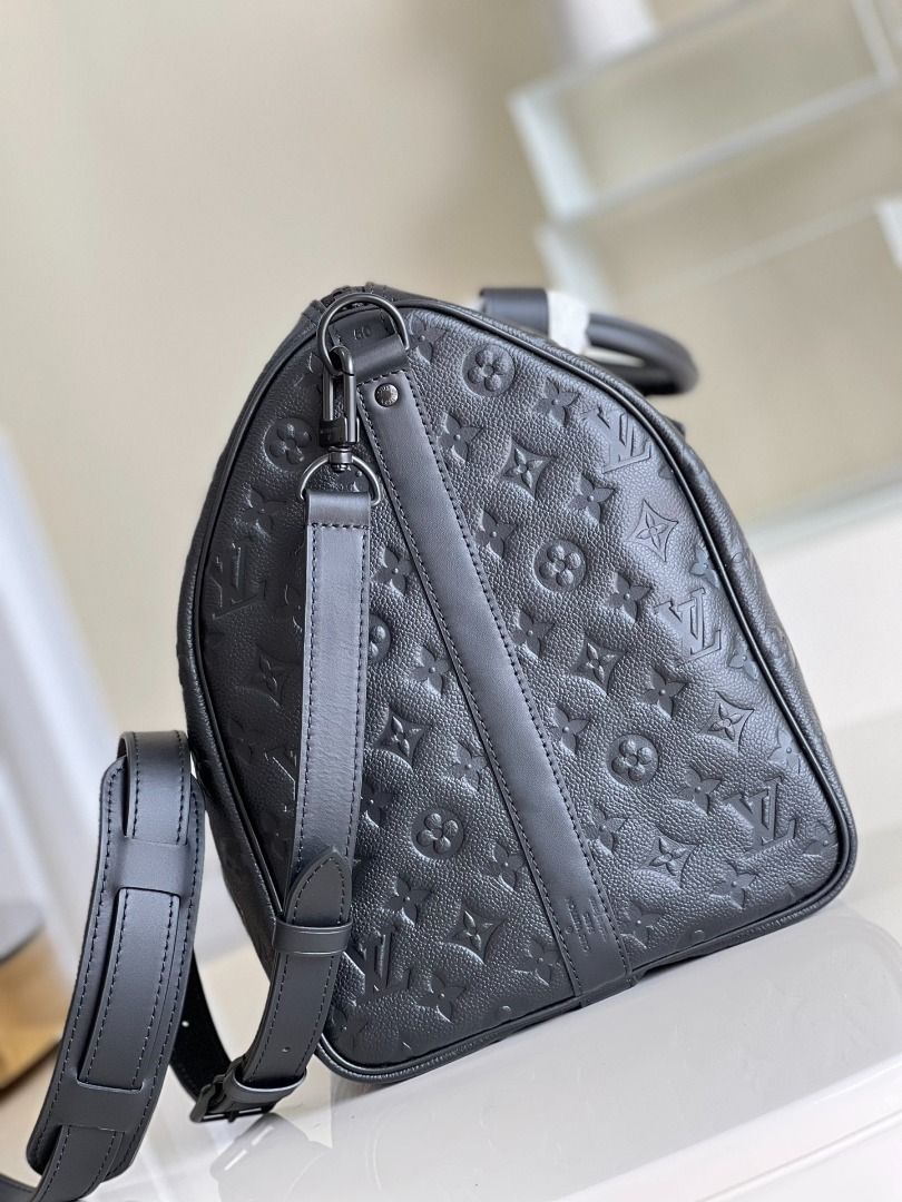 Louis Vuitton Keepall Bandouliere 50 Black/Black in Taurillon