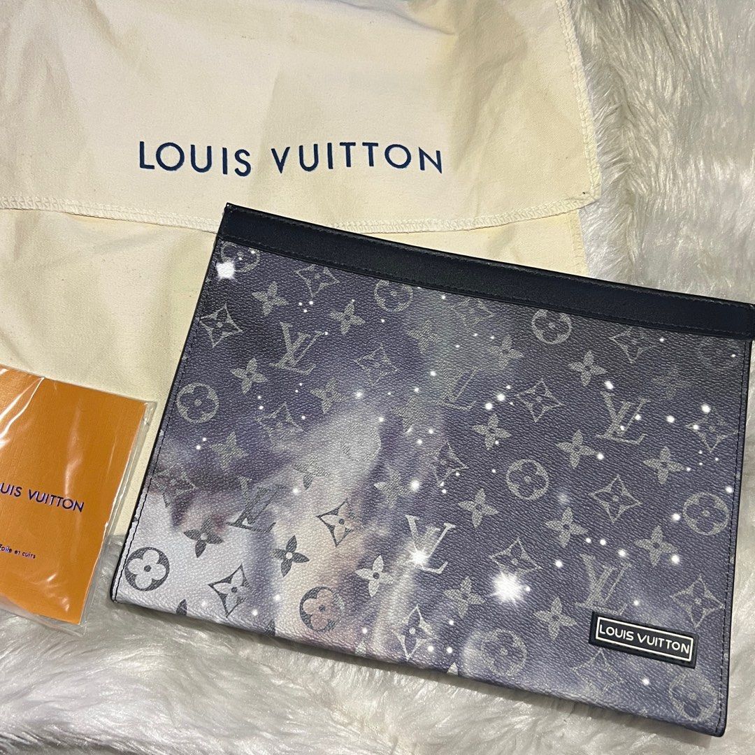 Louis Vuitton Pochette Voyage Galaxy