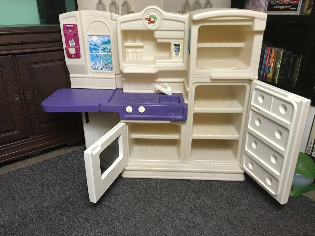 Step2 little store tikes kitchen
