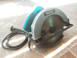 Makita 5801b discount circular saw
