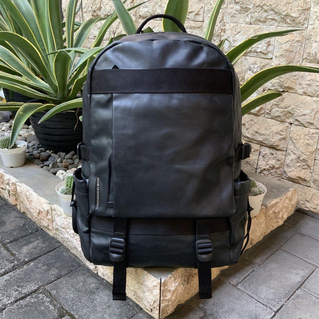 MANDARINA DUCK MENS NOMAD GNT01651 BACKPACK Fesyen Pria Tas Dompet Ransel di Carousell
