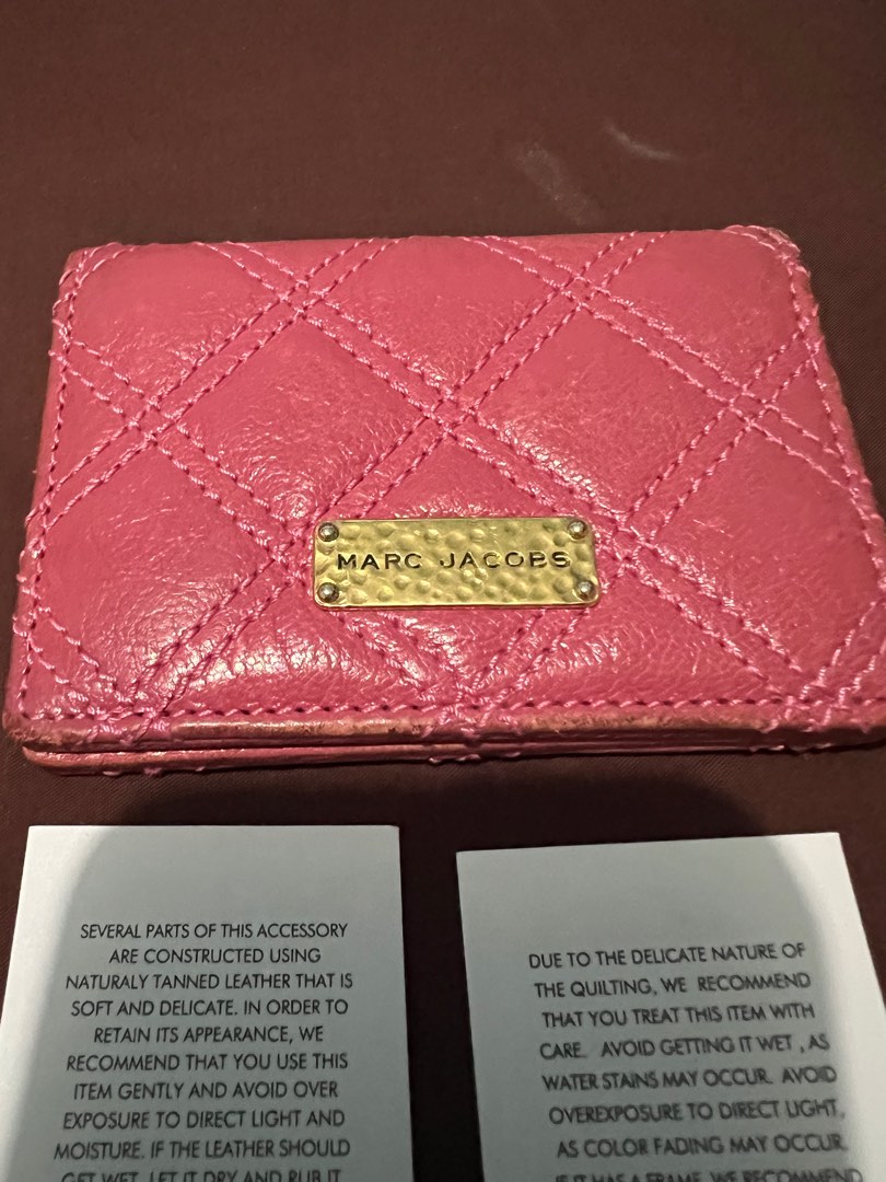 Marc Jacobs card holder, Women's Fashion, Bags & Wallets, Wallets