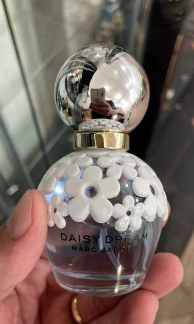 Daisy dream sale marc jacobs harga