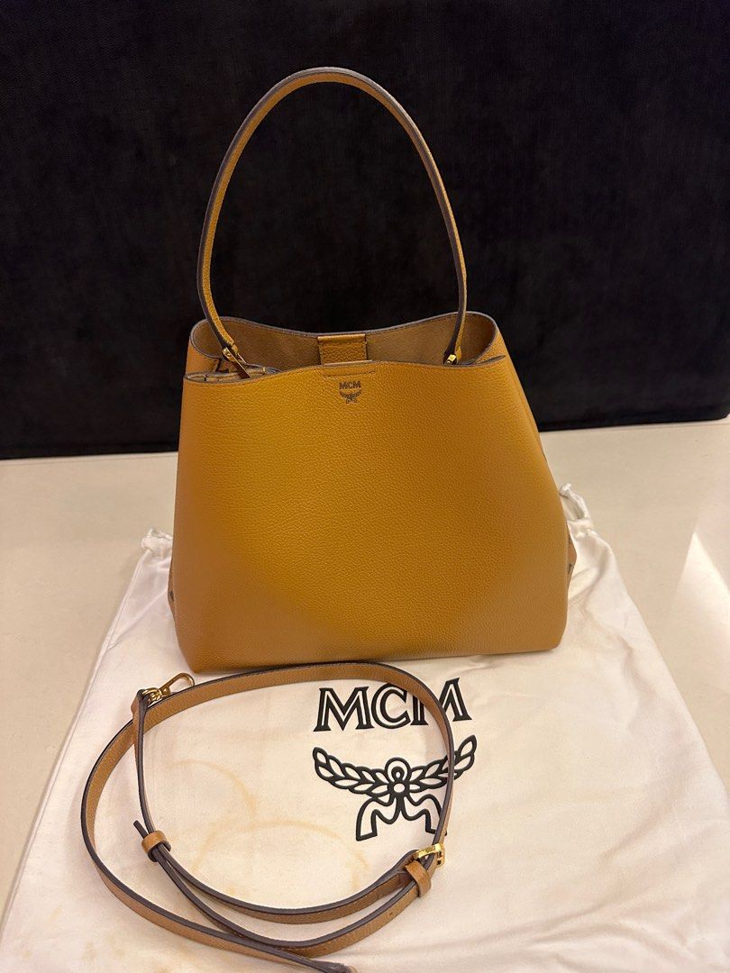 MCM Sarah Hobo Visetos