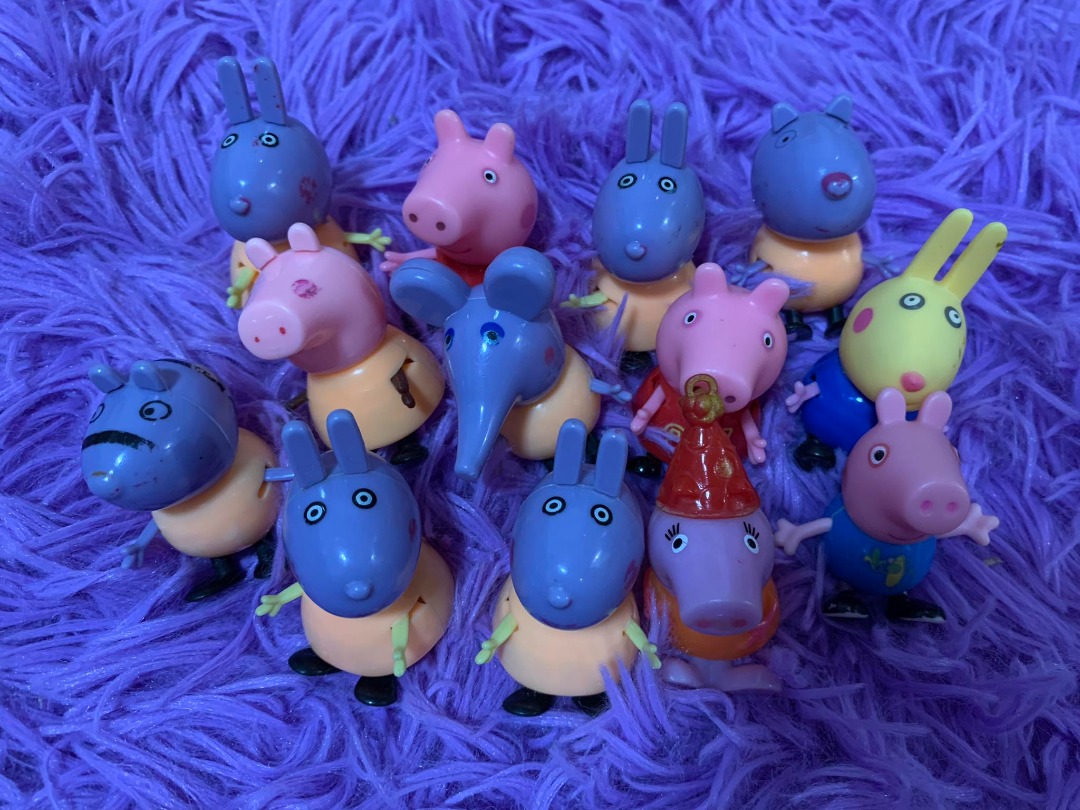 Mini peppa shop pig toys