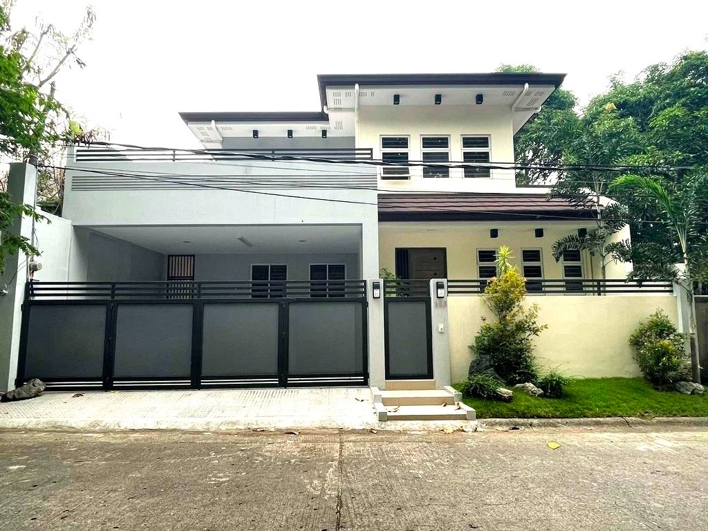 (Category: ) located in . Submitted by blesshomes.09178444676 (Listing ID 1238686073, Image 1). Description: .