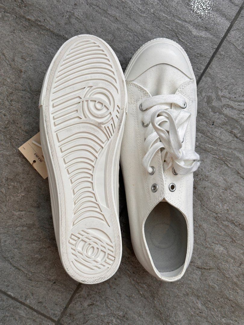 muji white sneakers