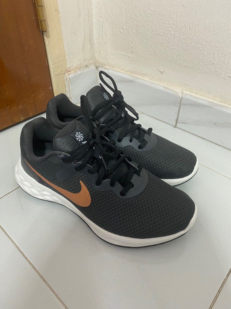Nike women's revolution 4 wide running shoe online