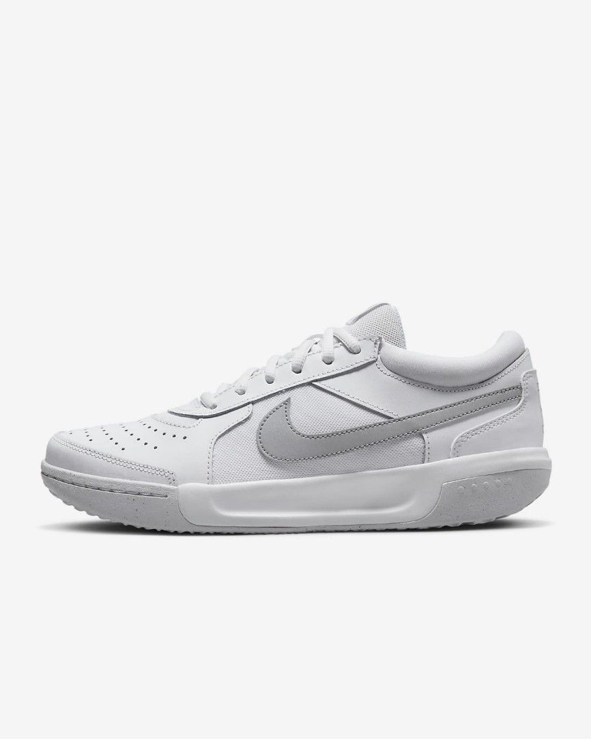White tennis shoes womens hotsell nike