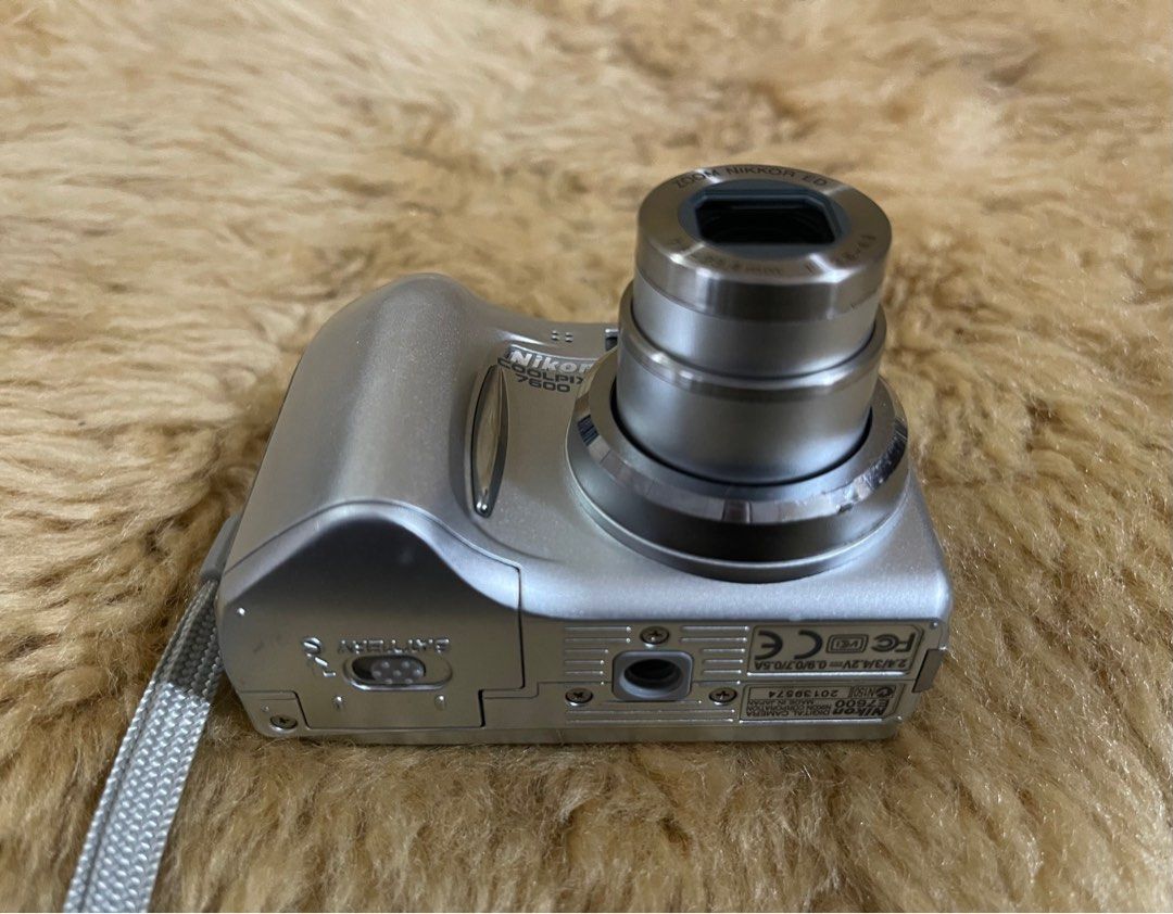 Nikon Coolpix 7600 Digital Camera, Photography, Cameras on Carousell