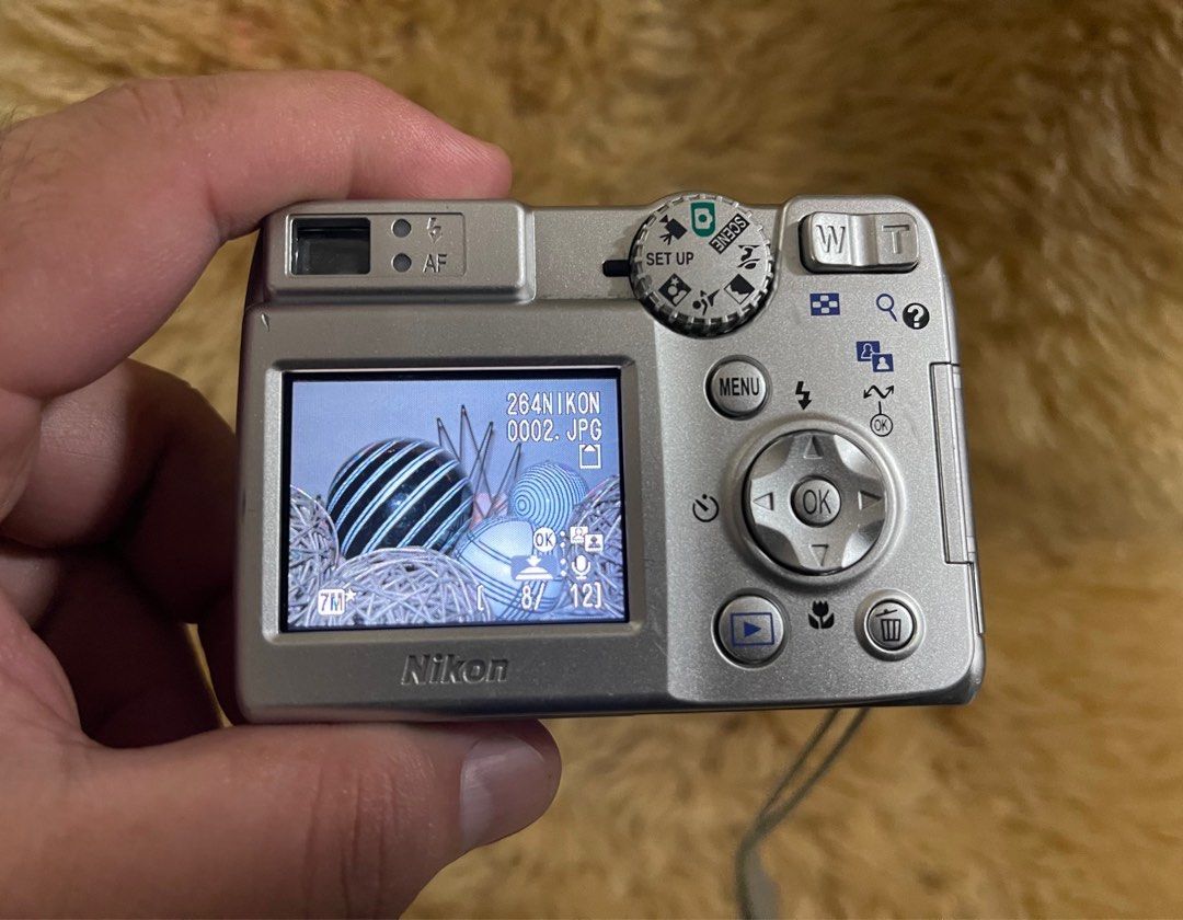 Nikon Coolpix 7600 Digital Camera, Photography, Cameras on Carousell