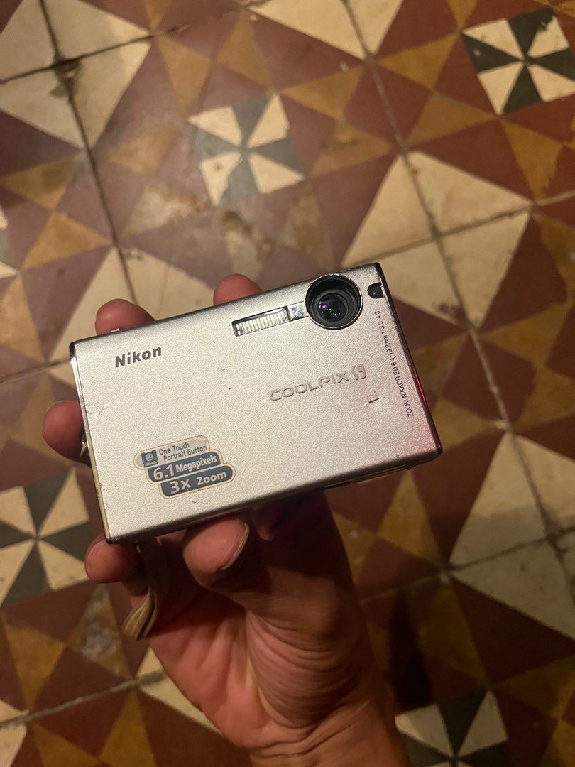 NIKON COOLPIX S9 CCD CAMERA, Photography, Cameras on Carousell