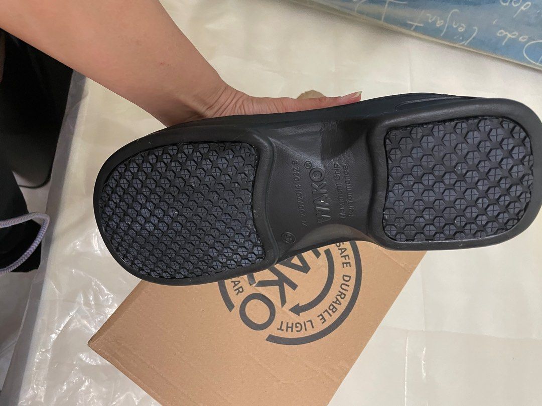Non slip shoes 29 30cm Men s Fashion Footwear Casual shoes on