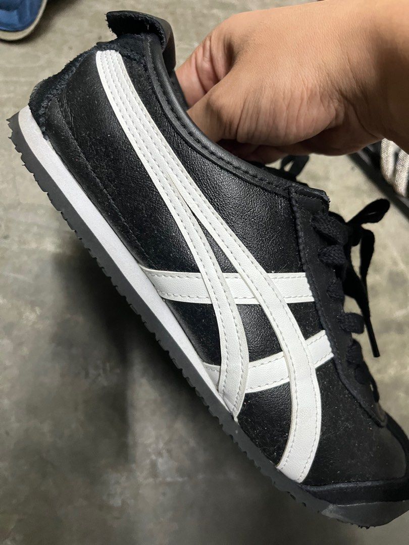 Sogo onitsuka tiger store