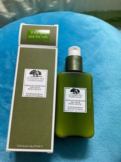 （分類：）位於 。 由 haileycch 提交（商品編號 1238772555，圖片 1）。簡介： 。