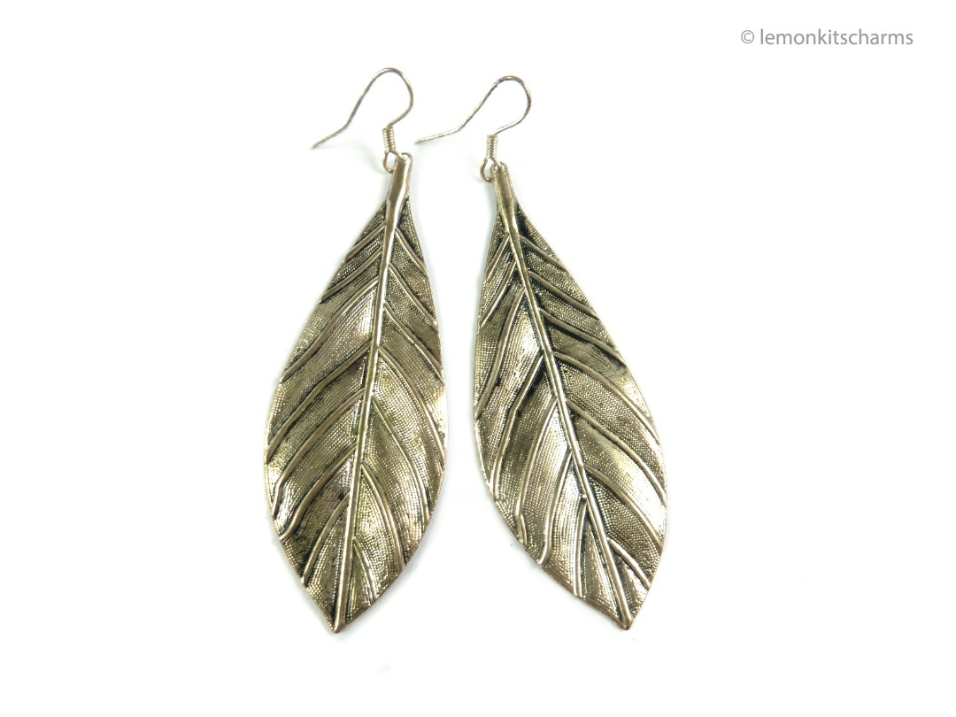 Gold leaf earrings paparazzi hotsell