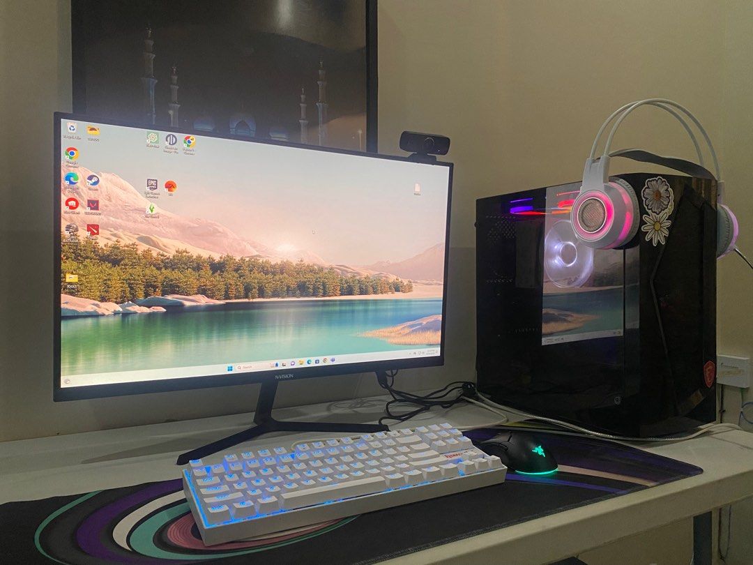 PC Desktop Gaming/Video Editing (Category: Desktops) located in Angeles City. Submitted by yvannasmit71069 (Listing ID 1238679112, Image 1). Description: Specifications Cpu: R5 2600 with Aftermarket cooler (Stock cooler available) Gpu: GTX 1650 Super (Good for 1080p gaming) Ram: HyperX Savage 16gb ram (2666mhz) Connectivity: TPlink pci-e wifi adaper, TPlink Bluetooth USB Motherboard: MSI B450m Mortax Max (mATX size) Case: Rakk Anyag Storage: 512 