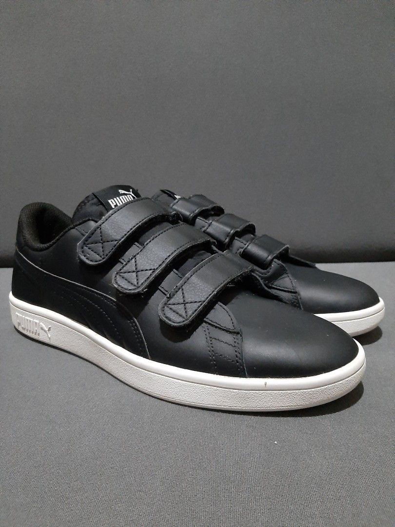 Puma Smash V2 Men s Fashion Footwear Sneakers on Carousell