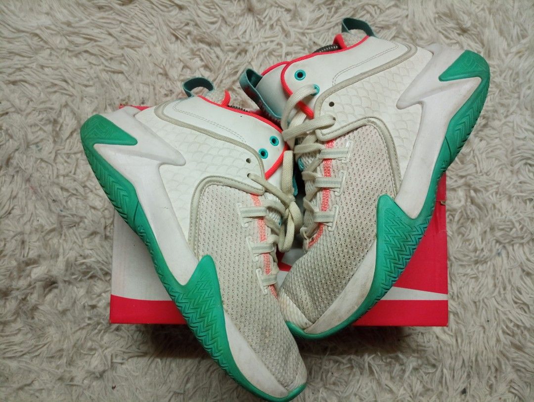 QIAODAN BATTLE BASKETBALL SHOES WHITE on Carousell